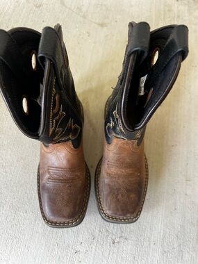 Men's Two-Tone Leather Western Boots - Brown and Black